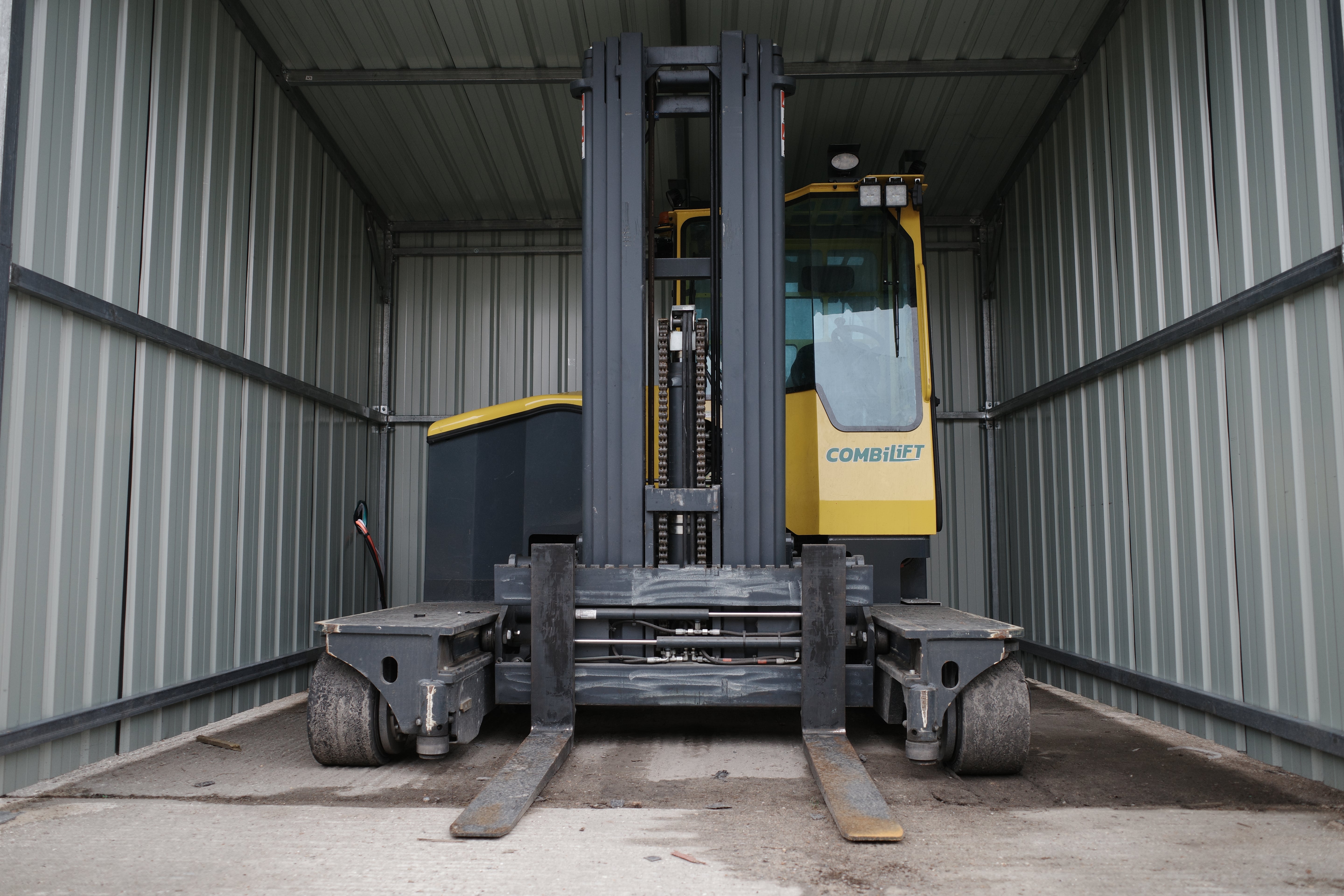 Χάλκινες Υπαίθριες Καταφύγια