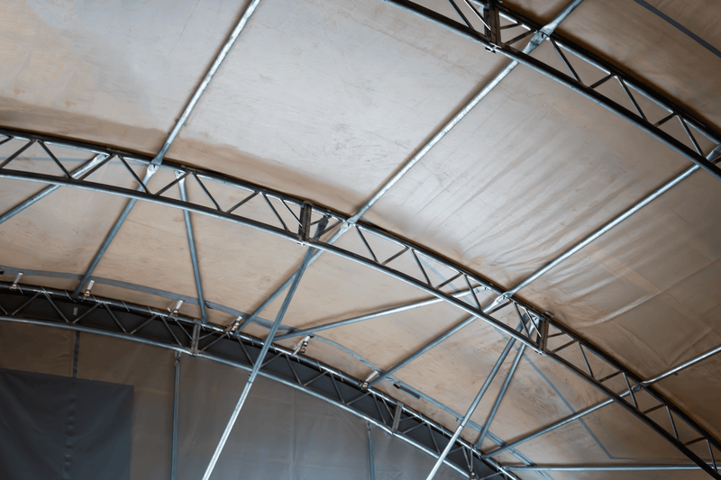Καταφύγιο Δοχείου - 60ft x 40ft x 20ft (18.3m x 12m x 6m) Εγκατεστημένο στην Εξωτερική πλευρά των δοχείων